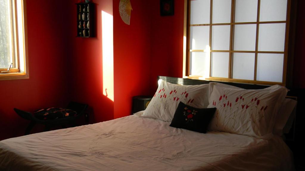 Maple Woods Bed & Breakfast Casselman Room photo